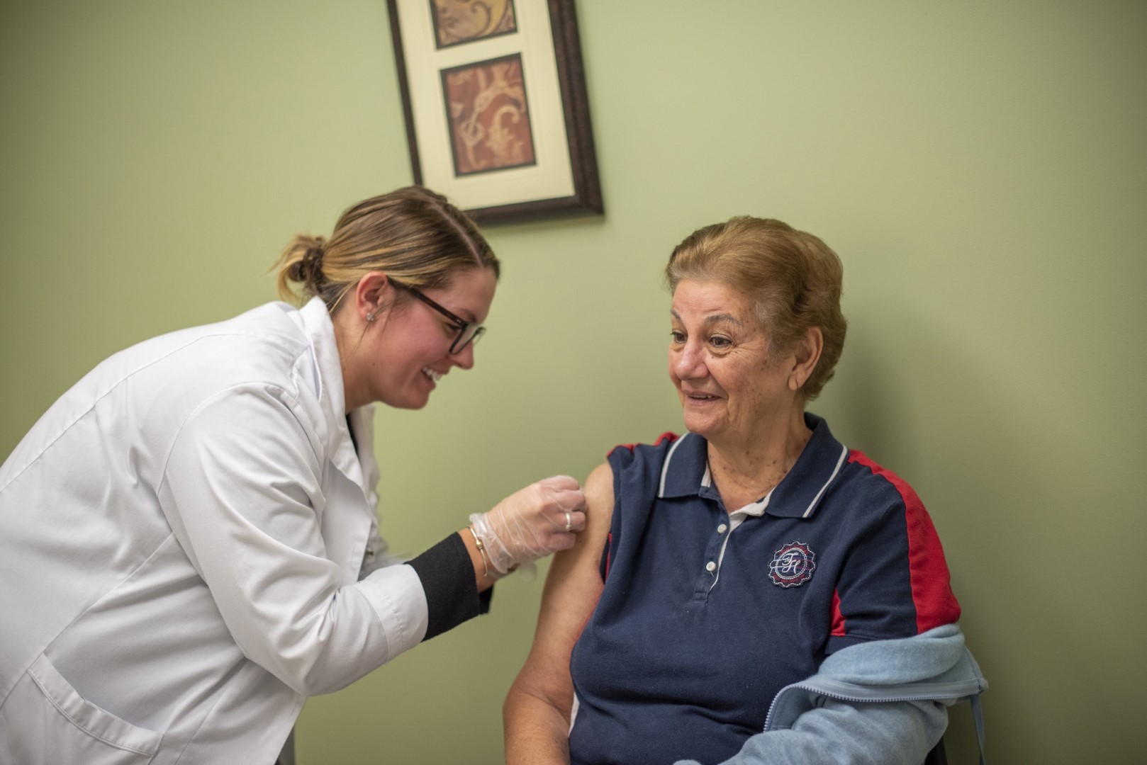 How can you afford a flu shot if you’re low-income and uninsured? Americares Free Clinics has provided more than 1,000 flu shots this season. Photo by Americares