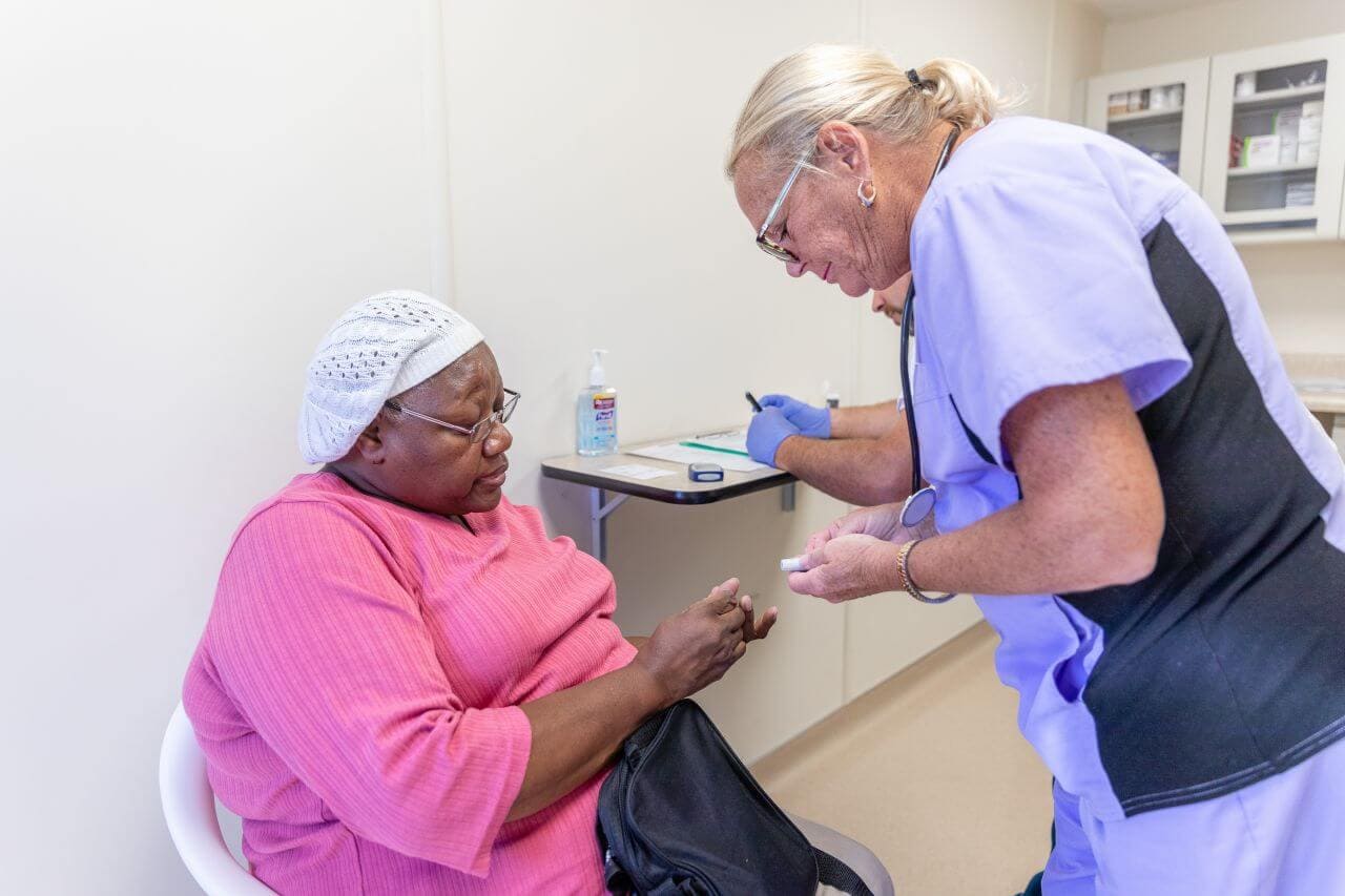 ollowing Hurricane Michael, which took the Florida panhandle by surprise in October, Americares set up a temporary clinic in Panama City to provide care to survivors when area health facilities were closed due to damage.